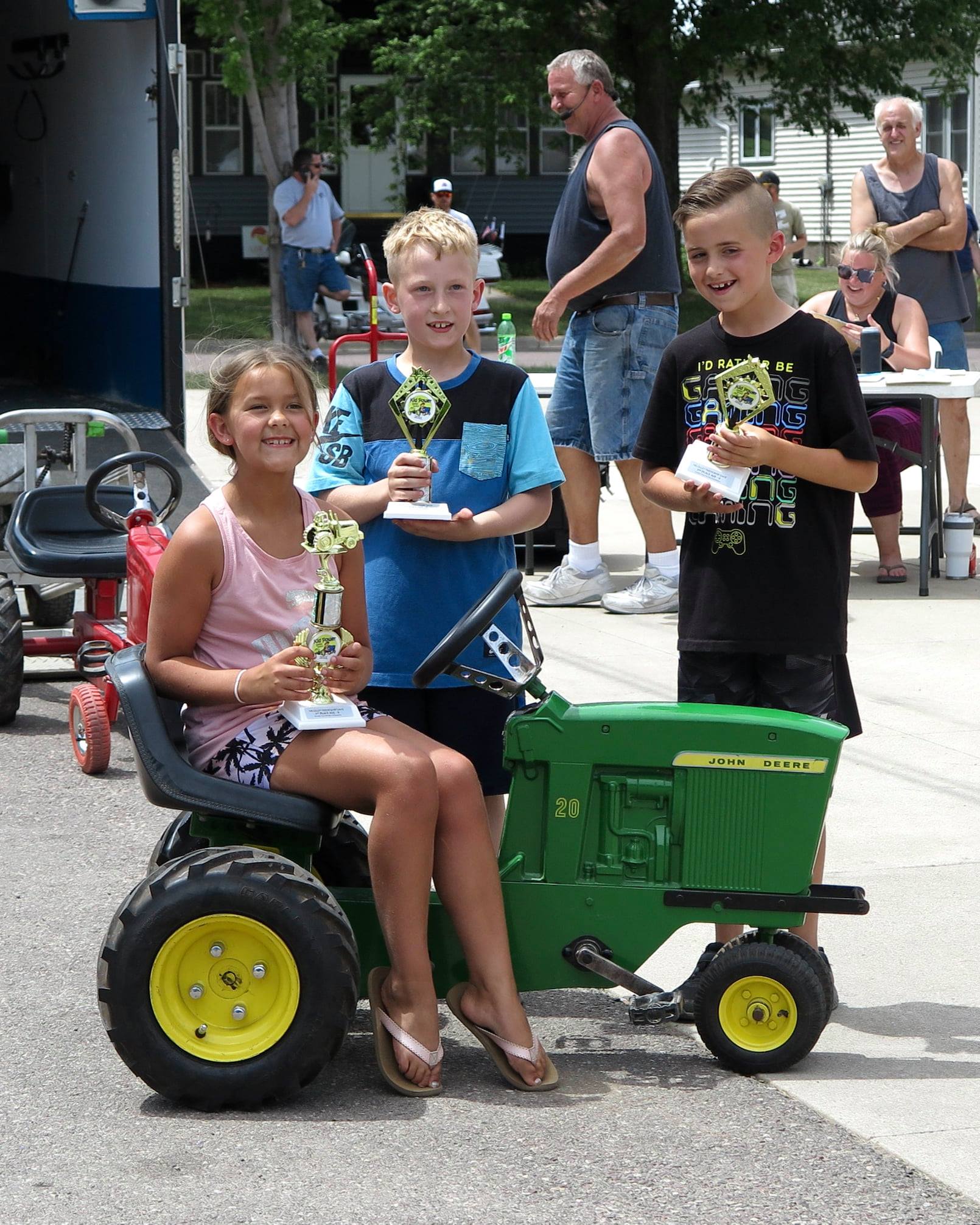 Home Nicollet Friendship Days